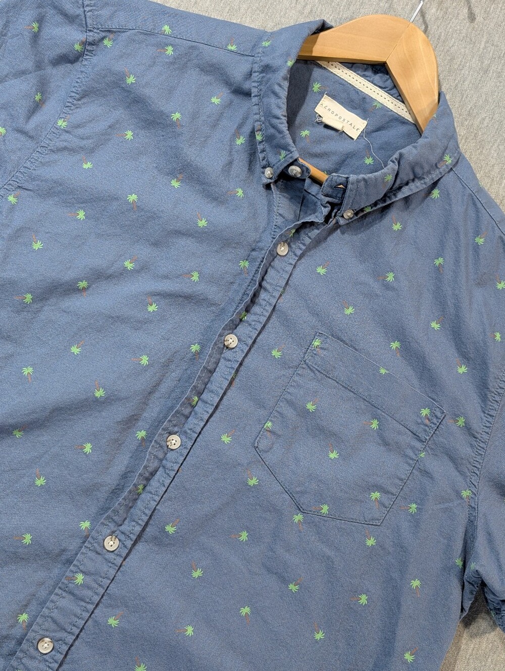 Aeropostale Tree All Over Print Button Shirt Men's XL Blue Green Y2K